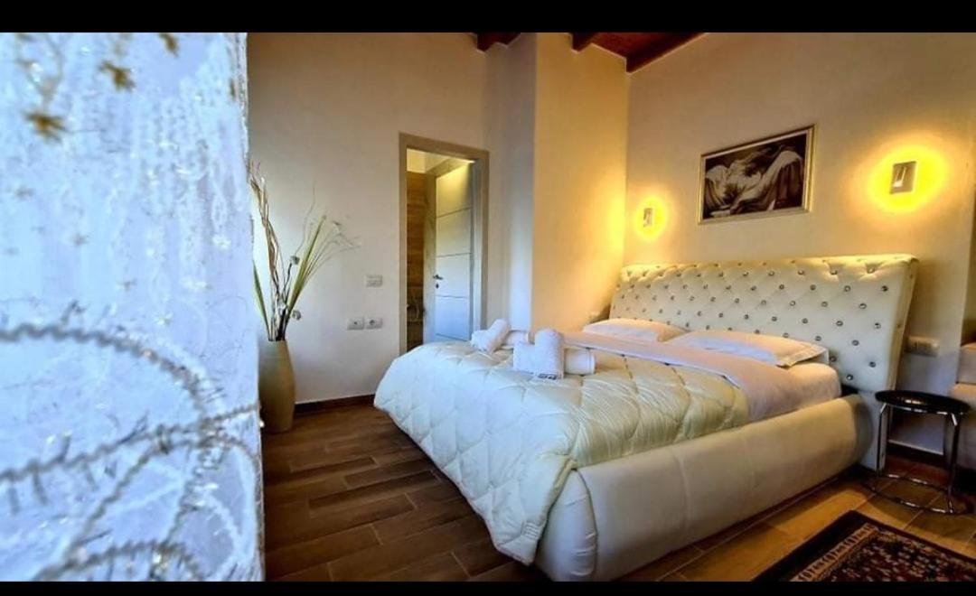 Villa Goliku Pestani Exterior foto